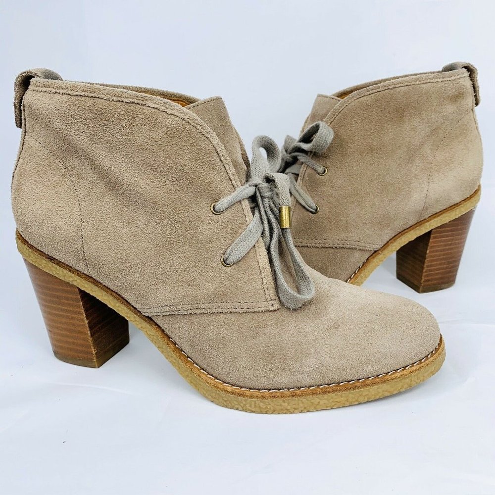 COACH Nikol Booties Sz 7.5 Taupe Suede Ankle Boots